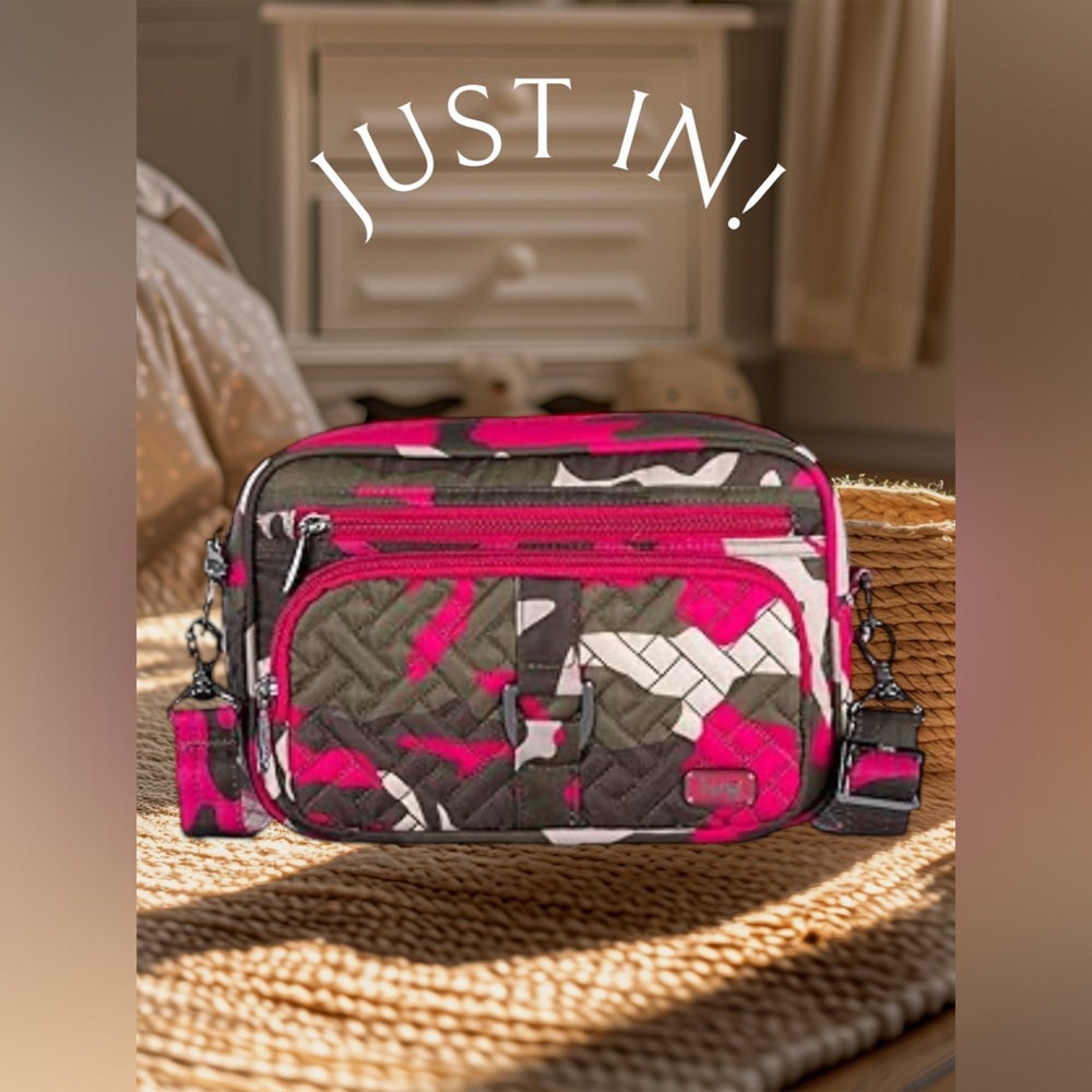 Lug Carousel Camouflage Camo
Pink Brown Print Crossbody
Shoulder or Belt Bag